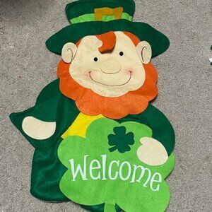 St. Patrick's Day Leprechaun Shamrock Welcome Felt Fabric Hanging Decor 16"x25"